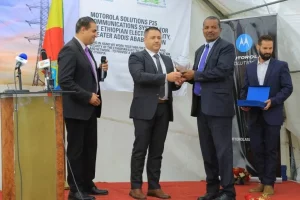 The Ethiopia Electric Utility company (EEU) partners with Motorola Solutions to keep employees safe and improve service for customers.